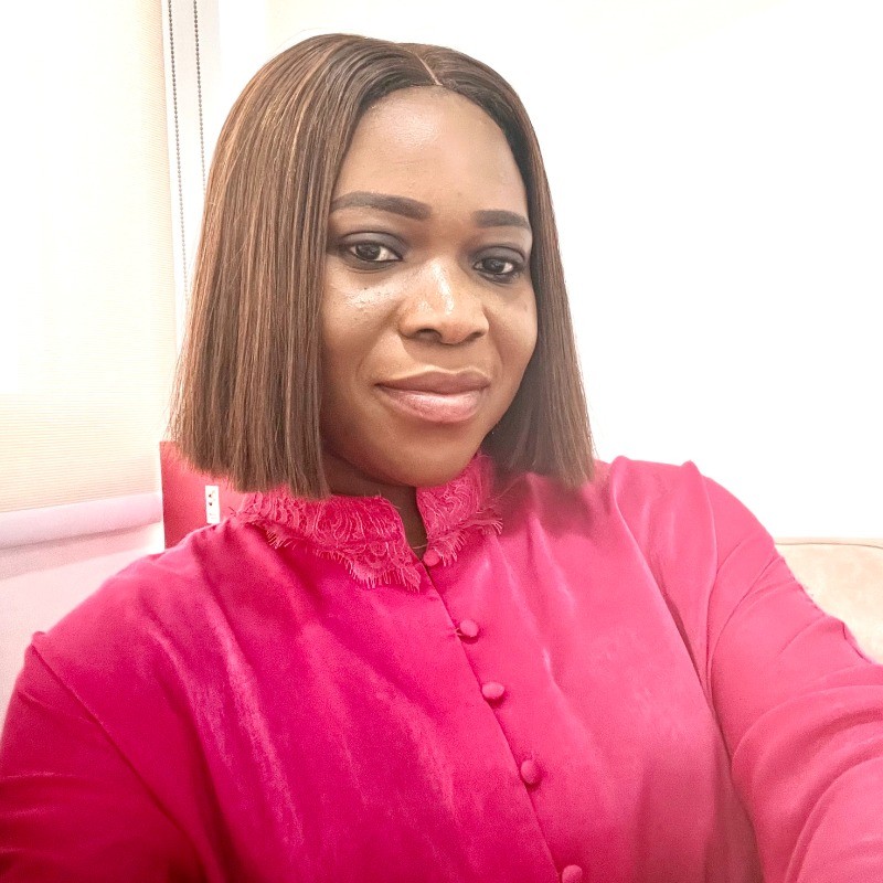 [headshot] image of satisfied student using a laptop